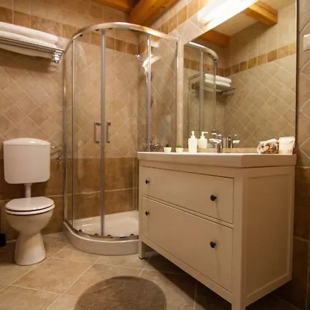 Mama * Rovinjsko Selo