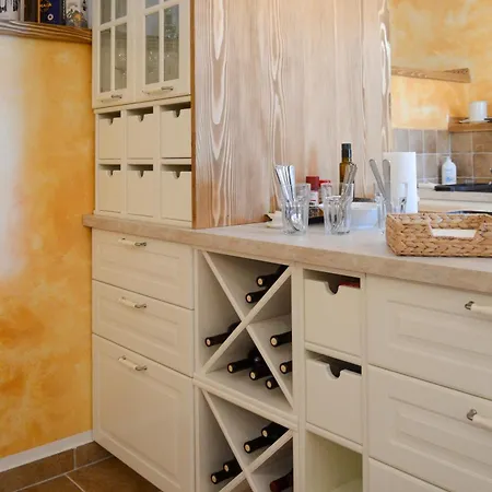 Mama Apartment
